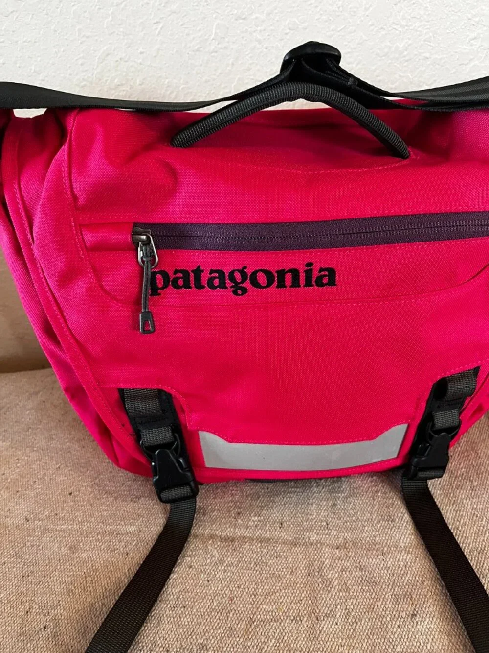 Patagonia Unisex Pink/Black MinMass Light Weight Travel Messenger/School Bag